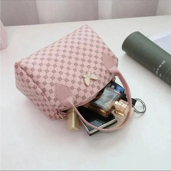 ⚠️Clearance Butterfly Cylindrical Crossbody Bag Black /White /Pink /Blue /Brown - Picture 11 of 12